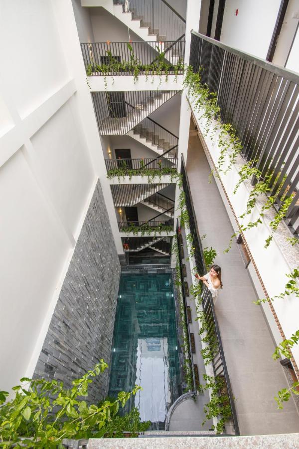 King House Villa Hotel & Spa Дананг Экстерьер фото